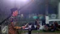 Presiden RI Joko Widodo memberikan amanat saat acara Silaturahmi dengan Keluarga Besar TNI dan Komponen Masyarakat di Mabes TNI, Jakarta, Senin (27/6). Ribuan anak yatim dan veteran ikut dalam acara tersebut. (Liputan6.com/Helmi Fithriansyah)