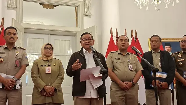Gubernur DKI Jakarta Pramono Anung konferensi pers penindakan lapangan padel