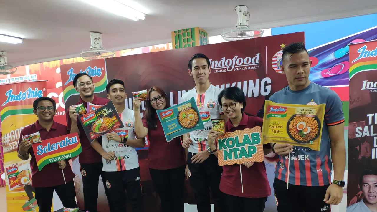 Tiga Bintang Persija Berbagi Kebahagiaan dengan Jakmania di PRJ