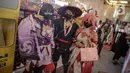 Cosplayer berpose saat gelaran The Jakarta 17th Toys & Comics Fair 2022 di Balai Sudirman, Jakarta, Sabtu (5/3/2022). Event Pop-Culture untuk para pecinta hobi mainan koleksi dan komik berskala internasional ini kembali diselenggarakan di Jakarta. (Liputan6.com/Faizal Fanani)