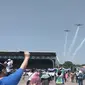 Naval Air Base Open Day 2017 menampilkan beragam atraksi menakjubkan yang memikat hati warga Jatim. 