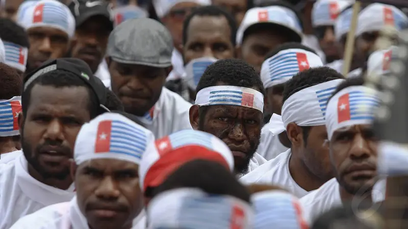 Warga Papua Demo di Bundaran HI