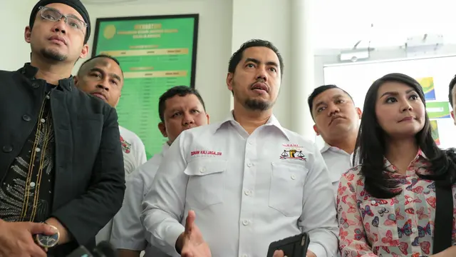 [Bintang] Sandy Tumiwa - Tessa Kaunang