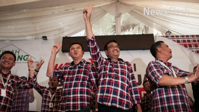 Calon Gubernur DKI Jakarta Basuki Tjahaja Purnama atau Ahok mendatangi posko pemenangannya, Rumah Lembang, Menteng, Jakarta Pusat.