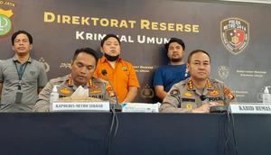 Polisi menetapkan David Yulianto sebagai tersangka. Dia adalah sosok pengemui yang berlagak koboi di Jalan Tol Dalam Kota kawasan Tomang, Jakarta Barat. (Liputan6.com/Ady Anugrahadi)