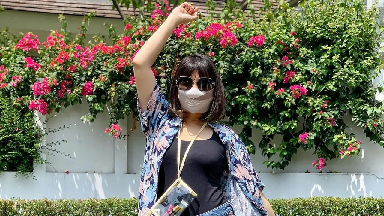 Tya Ariestya