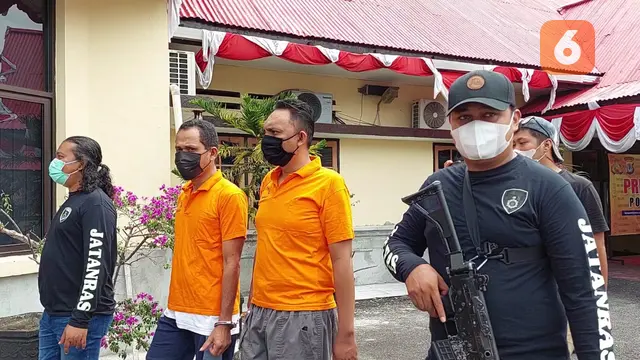 Surat perjalanan palsu