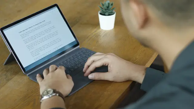 Aria Rajasa Memercayakan Galaxy Tab S untuk Optimalkan Produktivitas