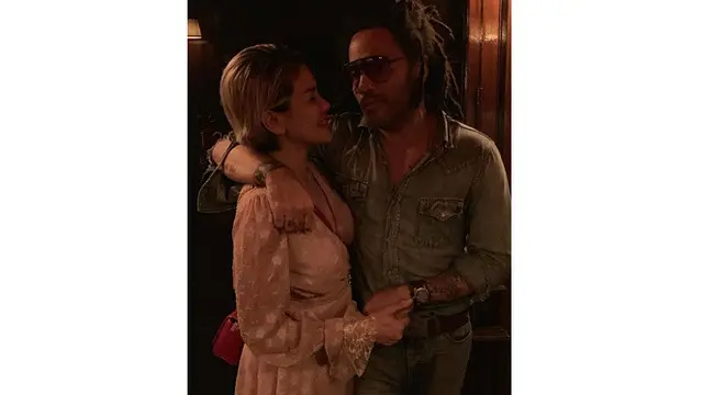 6 Gaya Liburan Nikita Mirzani di Prancis, Dari Belanja Hingga Bertemu Lenny Kravitz