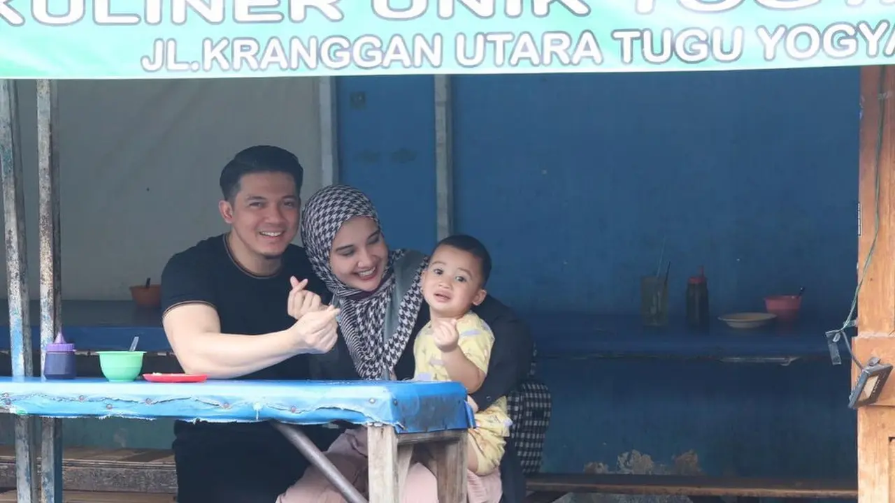 Zaskia Sungkar dan Irwansyah