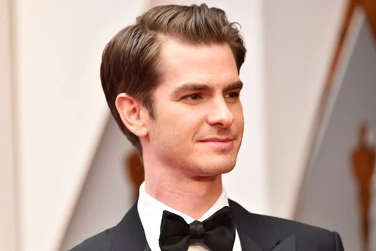 [Bintang] Andrew Garfield