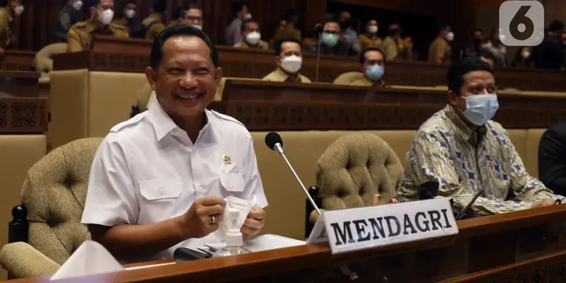 FOTO: Mendagri - DPR Bahas Evaluasi Program dan Anggaran 2021