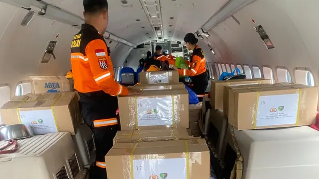 _Polri Kirim Bantuan Logistik 3,4 Ton ke Wilayah Terdampak Gempa di NTT