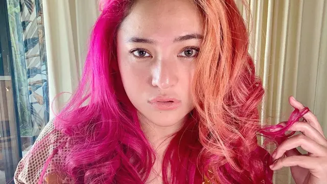 Potret Marshanda Tampil Apa Adanya Tanpa Makeup, Tuai Pujian