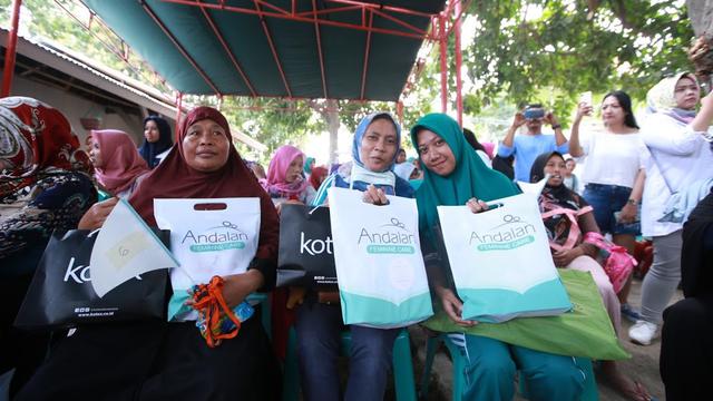 Aksi Sosial Andalan Feminine Care Fresh Inspiration di Desa Malaka Lombok Utara