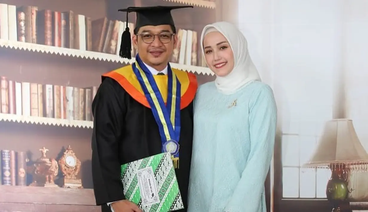 Pasha Ungu Wisuda (Instagram/pashaungu_vm)
