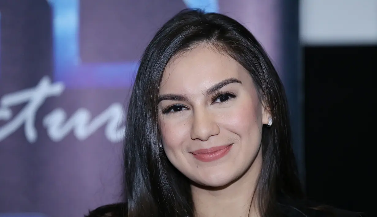 Untuk pertama kali Irish Bella bermain dalam genre horor. Perempuan 21 tahun itu mencoba hal baru yang pernah dilakoni. Selama ini, ia sering kali bermain drama. (Nurwahyunan/Bintang.com)