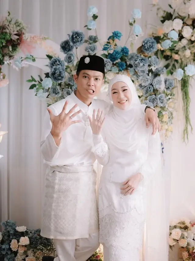 Adu Gaya Larissa Chou dan Nadya Mustika saat Menikah dengan Rosadi Bersaudara. [@larissachou]