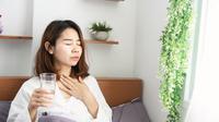 Ilustrasi sakit tenggorokan/Shutterstock-Doucefleur.