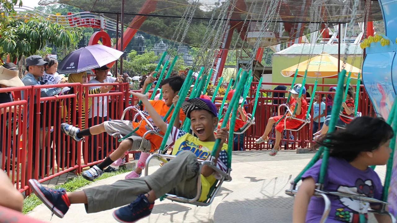 Berlibur Bersama Keluarga di Jungle Land Sentul