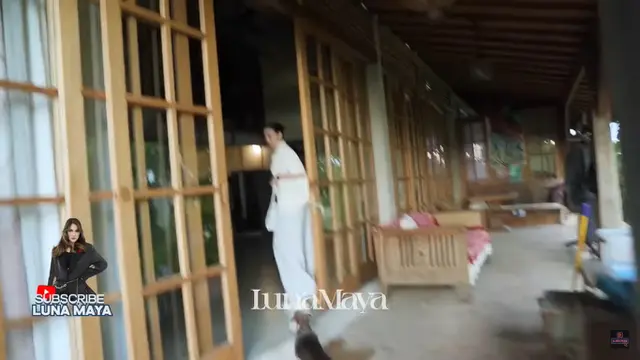 Potret Rumah Ibu Luna Maya di Bali, Punya Nuansa Klasik yang Kental/via Youtube Luna Maya