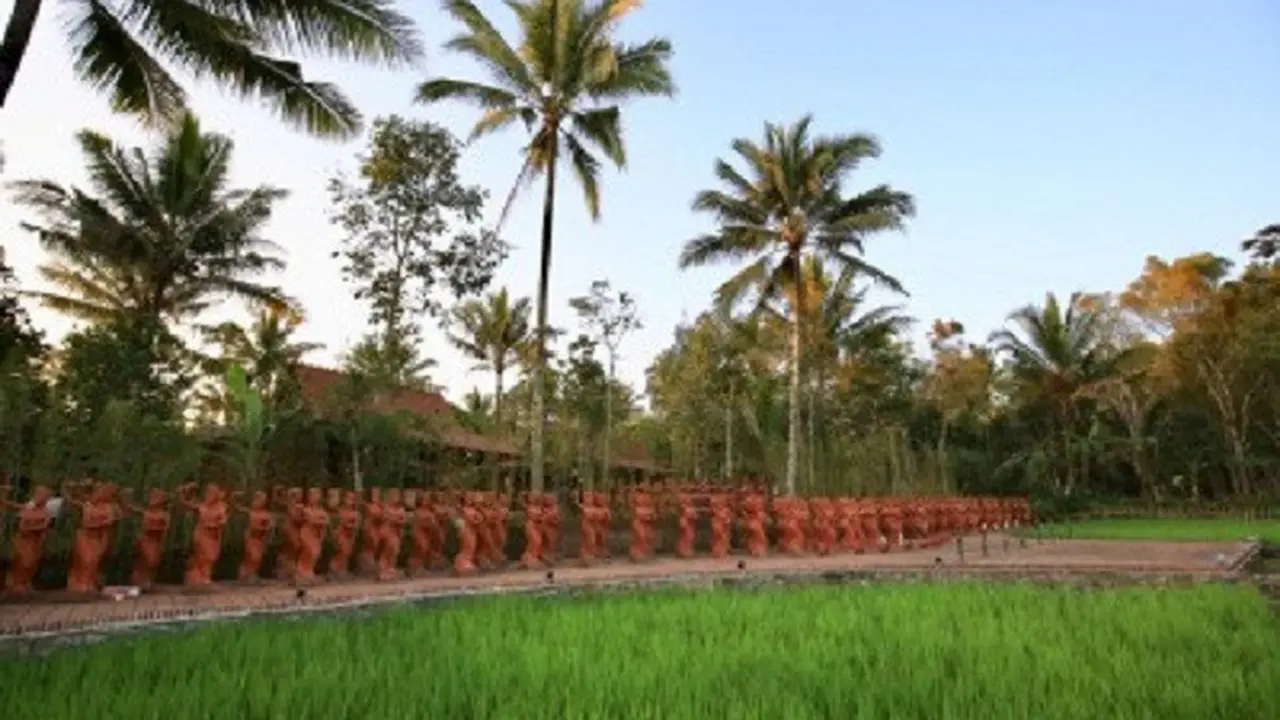 Taman Gandrung Terakota