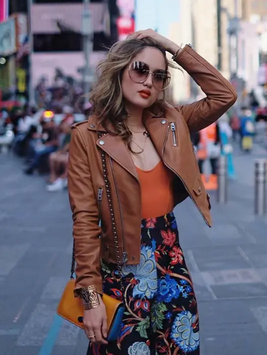 Seperti belum lama ini, Cinta Laura Kiehl hadir di Car Free Day di jalan Sudirman. Kehadirannya itu ternyata untuk mengajak masyarakat melindungi berbagai jenis hewan. (Instagram/cintalaurakiehl)