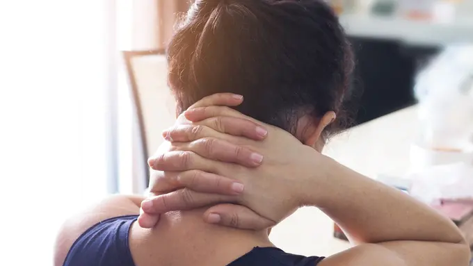 kepala belakang pusing