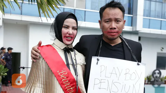 [Bintang] Vicky Prasetyo dan Angel Lelga