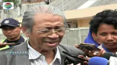 Guru Besar UI Profesor Burhan Djabir Magenda memastikan hingga saat dia datang menjenguk, tidak ada rencana Setya Novanto untuk pulang.