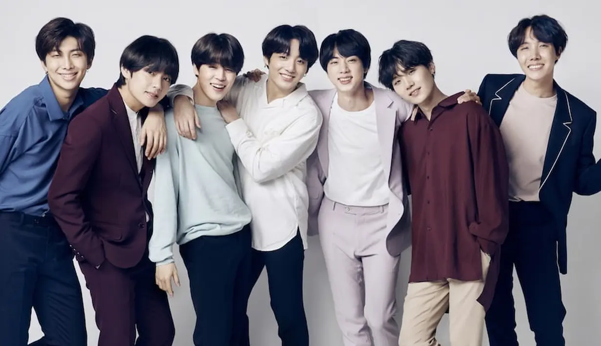 BTS pun berhasil menyabet piala Billboard Music Awards 2017 setelah mengalahkan nama-nama besar seperti Justin Bieber sampai Ariana Grande. (Foto: Soompi.com)