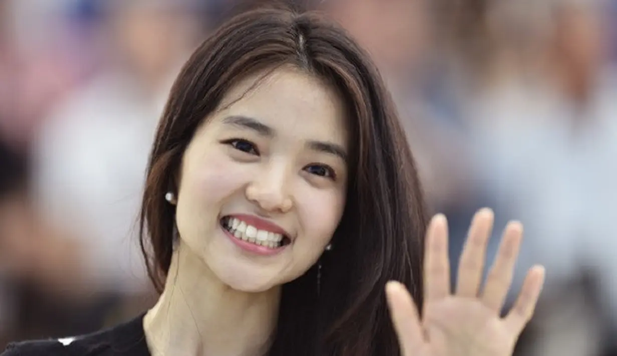 Saat ini dunia hiburan Korea Selatan digemparkan dengan kasus pelecehan seksual. Para wanita dari berbagai kalangan, termasuk selebriti mendukung kampanye yang memberantas pelecehan seksual, Me Too. (Foto: zimbio.com)