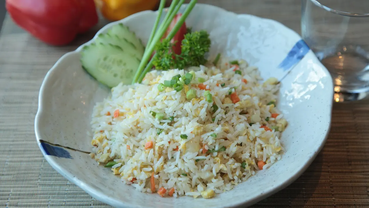 Nasi goreng bawang