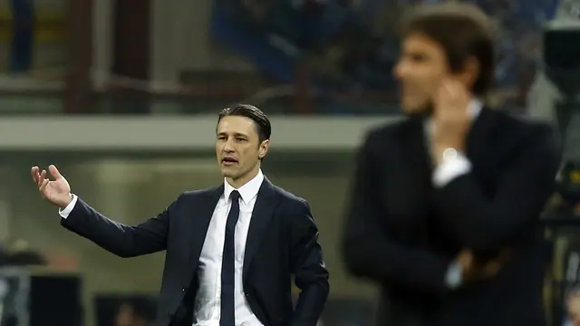 Niko Kovac terlihat puas dengan para pemainnya dalam laga Italia vs Kroasia