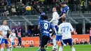 Dengan perbedaan peringkat yang begitu jauh, Como 1907 mampu mengejutkan Inter Milan. Como mampu membuat Inter Milan kesulitan mengembangkan variasi serangan. (AP Photo/Luca Bruno)
