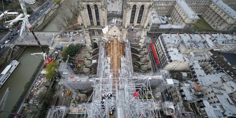 Restorasi Katedral Notre Dame