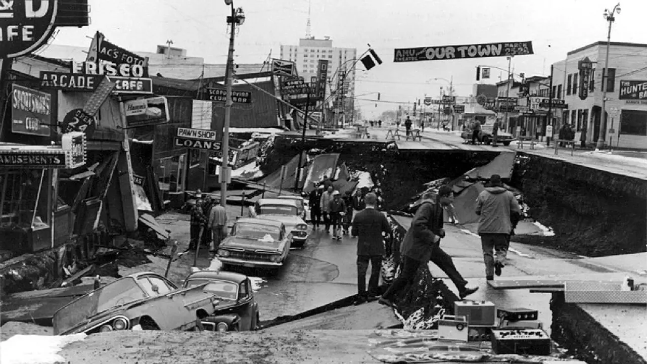 Gempa bumi berkekuatan 9.2 skala Richter meluluhlantakkan kota Anchorage dan kawasan pesisir selatan Alaska (Wikipedia)