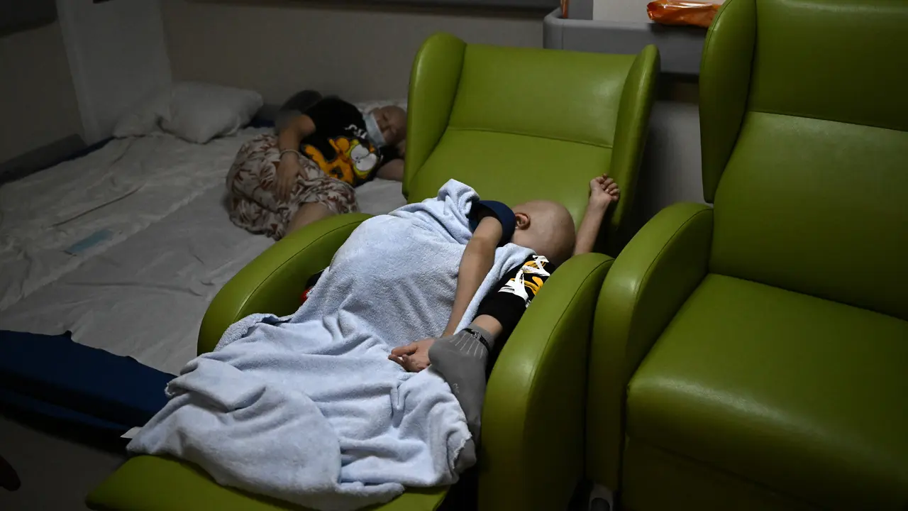Pasien Anak Ukraina Terpaksa Dirawat di Ruang Bawah Tanah