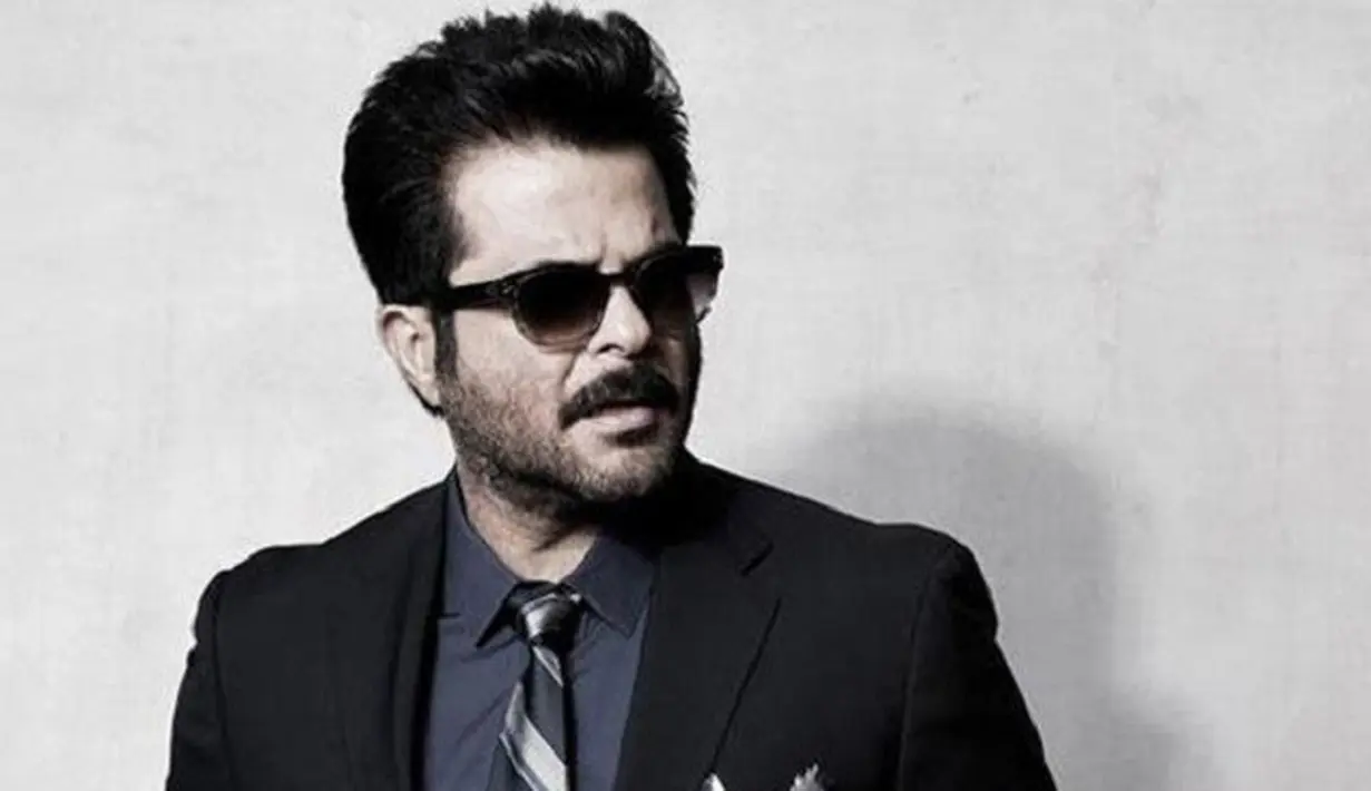 Sridevi dan Anil Kapoor menjadi pasangan yang disenangi oleh orang-orang. Mereka pernah beradu akting di film Mr. Bechara, Judaai, Laadla, Sone Pe Suhaaga, Karma. (Foto: bollywoodhungama.com)