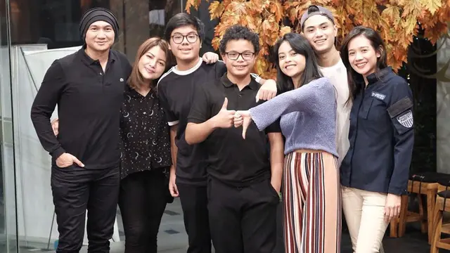 6 Momen Kebersamaan Wina Natalia dan Wishnutama, Tetap Rukun Meski Sudah Bercerai
