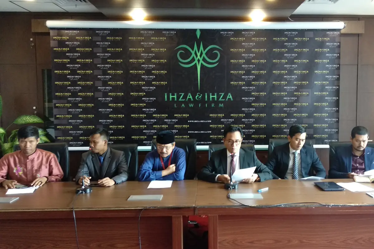 HTI menggelar konfrensi pers terkait putusan PTUN (Merdeka.com/Ahda Bayhaqi)