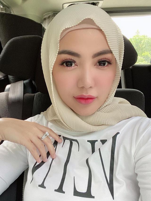 7 Potret Terbaru Bella Shofie yang Kini Putuskan Berhijab