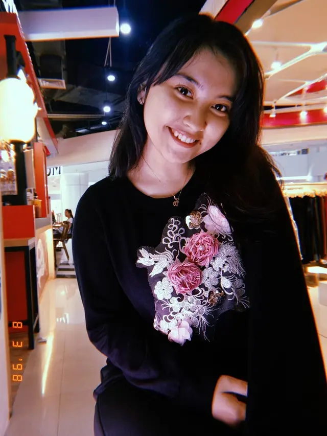 6 Pesona Lebby Wilayati Tanpa Makeup, Cantik Alami
