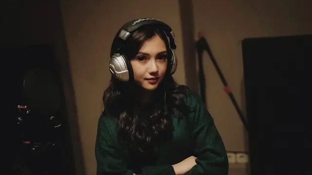 Angie Zelena lempar single ketiga (Instagram/angiezelena)