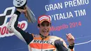 Pembalap Honda MotoGP, Marc Marquez kembali meraih hasil sempurna di Sirkuit Mugello, Italia, (1/6/2014). (AFP PHOTO/Filippo Monteforte)