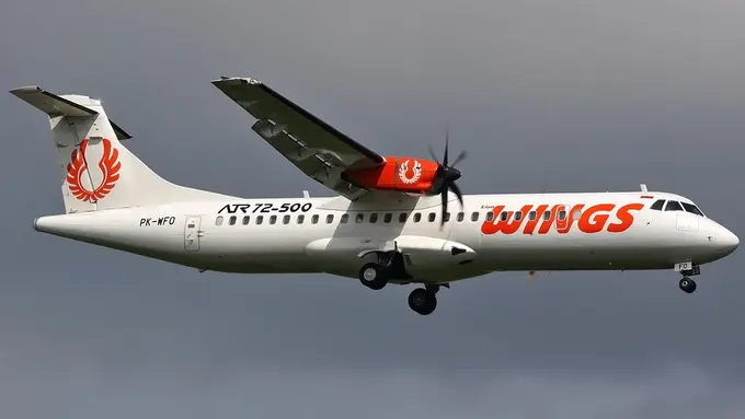 Batik Air Belum Kelar, Kini Wings Air Tabrak Rambu Bandara