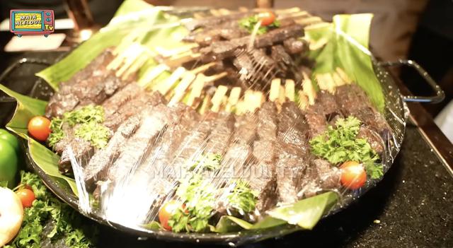 Intip 9 potret kemewahan open house Maia Estianty, dari cheese wheel pasta sampai sate wagyu
