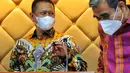 Ketua MPR, Bambang Soesatyo didampingi pimpinan MPR usai memberikan keterangan kepada wartawan usai memperingati Hari Konstitusi dan HUT MPR ke-77 di Jakarta, Kamis (18/8/2022). Acara tersebut bertemakan Konstitusi Sebagai Pijakan Bagi Kebangkitan Ekonomi dan Politik Global Pasca Pandemi. (Liputan6.com/Angga Yuniar)