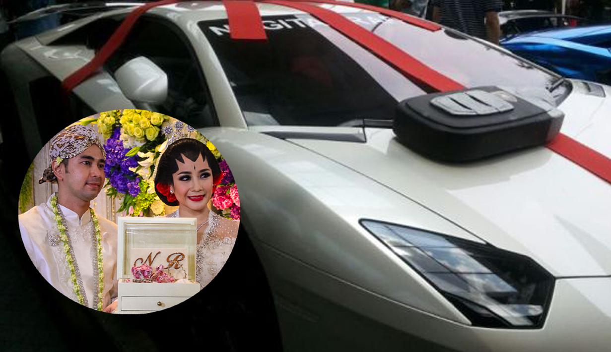 Raffi Ahmad diberi hadiah kejutan berupa satu buah mobil Lamborghini putih, dengan tipe Aventador seharga Rp 12 Miliar (Istimewa)