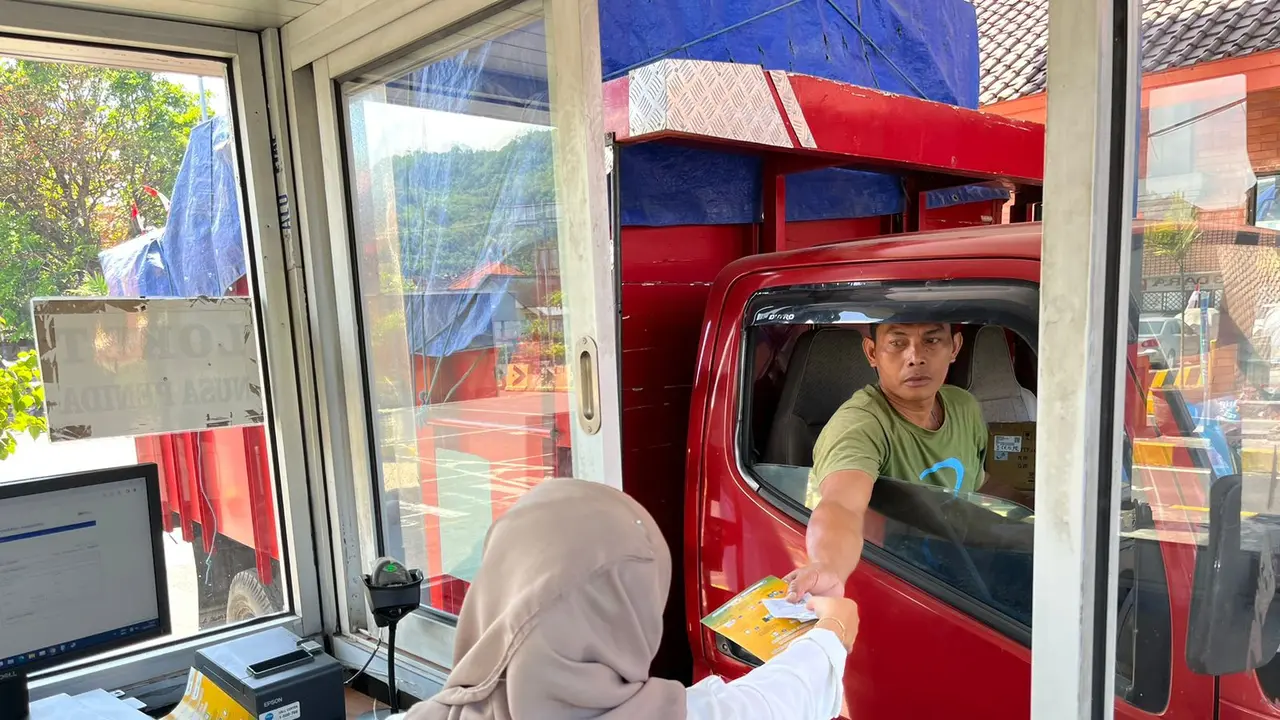 PT ASDP Indonesia Ferry (Persero) akan resmi menerapkan sistem e-ticketing di Pelabuhan Tanjung Kalian